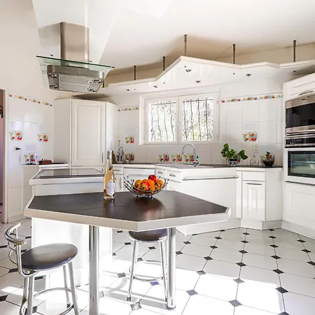 Les Hauts De Bellet By Interhome Nice