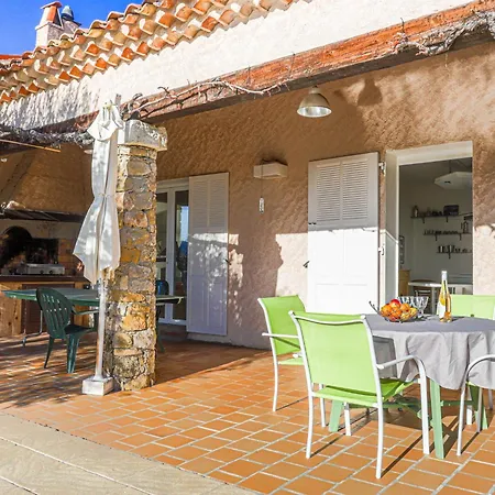 Les Hauts De Bellet By Interhome